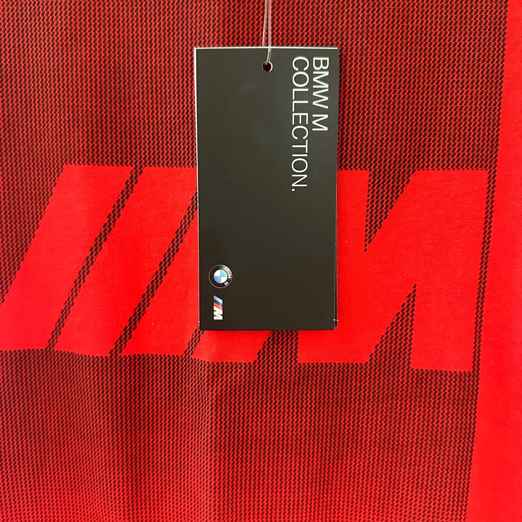 BMW Red Graphic ladies Tees Size M - Image 3