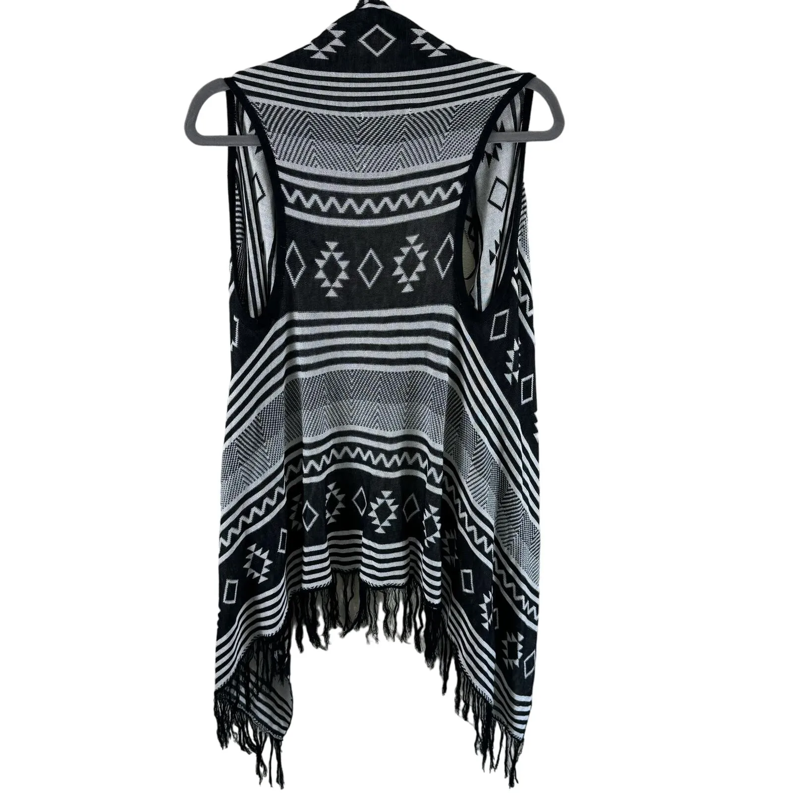 Hera Collection Black White Aztec Print Lightweight Open Sweater Vest Size M/L - Image 2