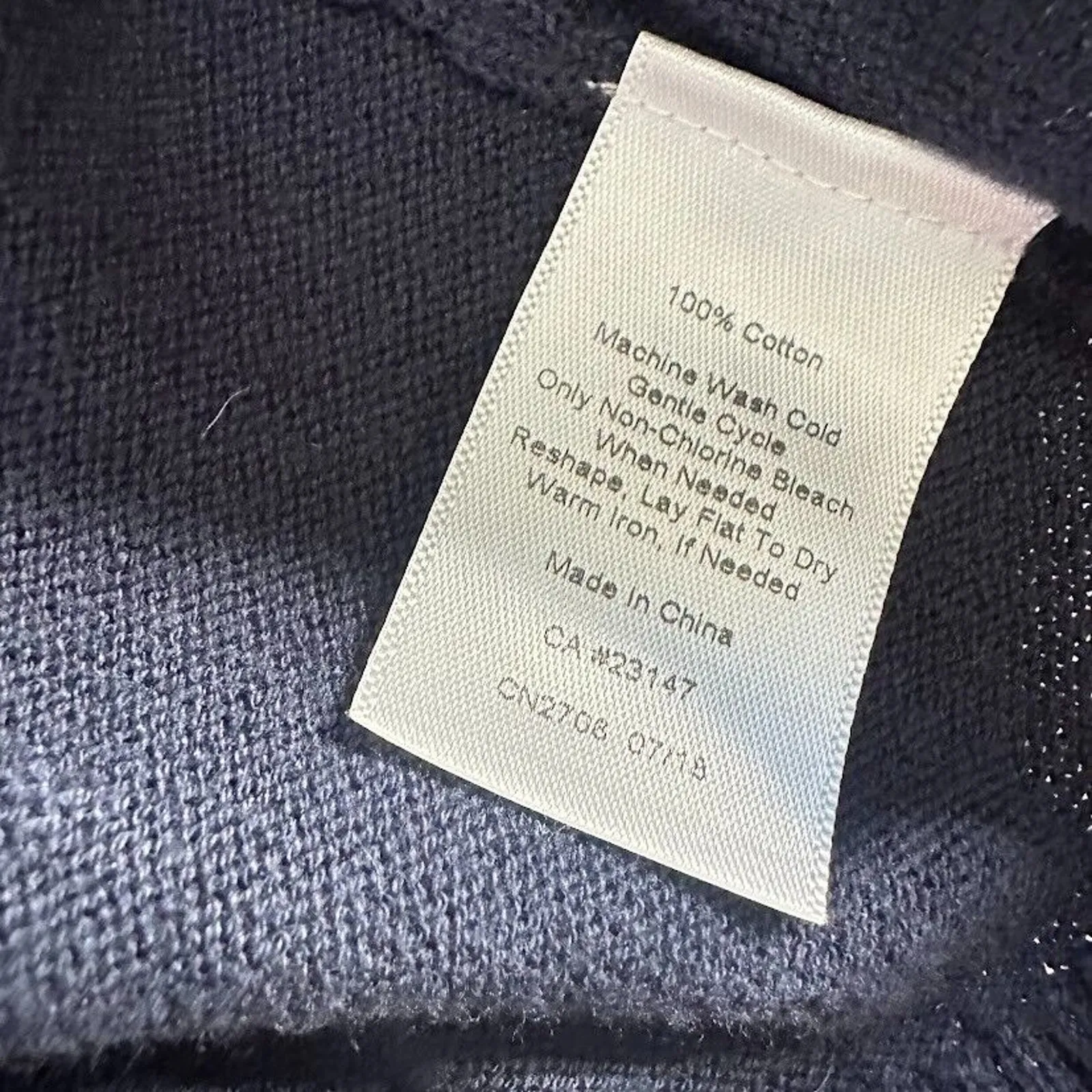 Talbots Navy Blue Sweater Pullover Size M Medium Raised Knot Casual Classic - Image 4