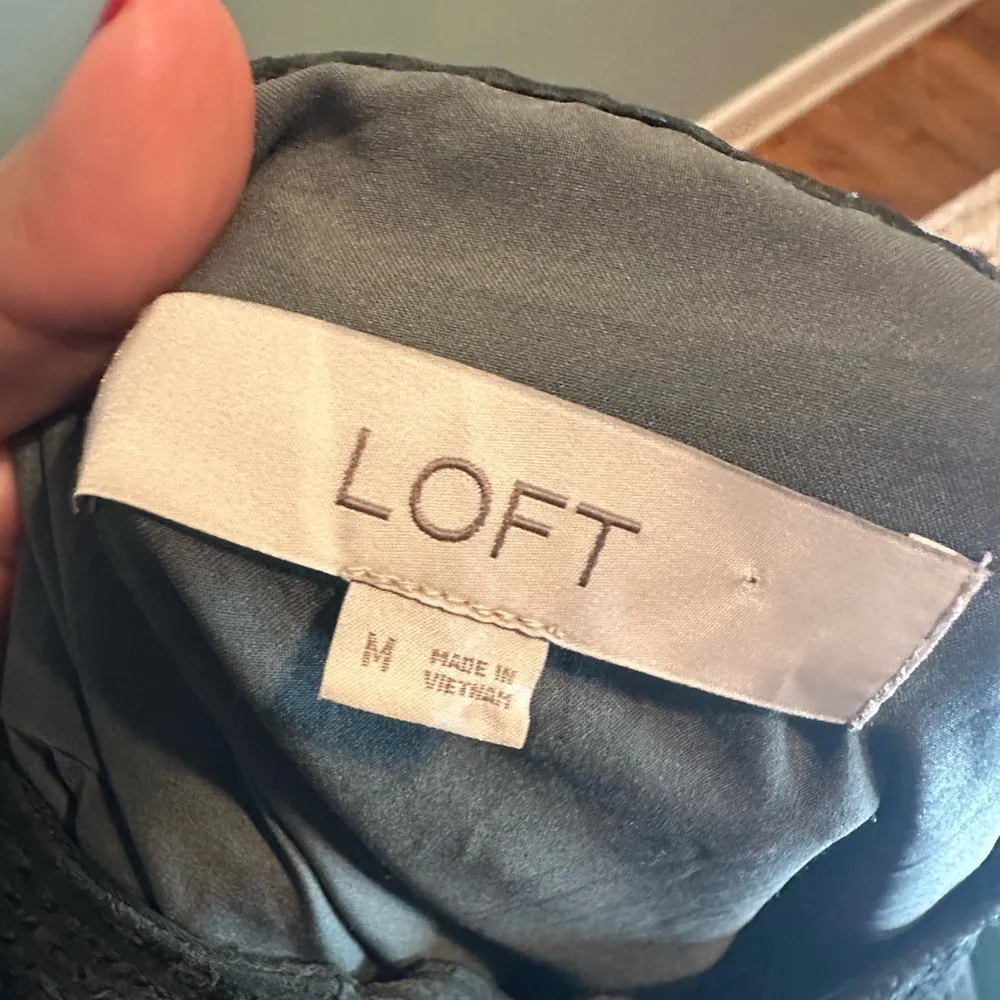 LOFT Green Textured Long Sleeve Ruffle Keyhole Neckline Dress - Image 8