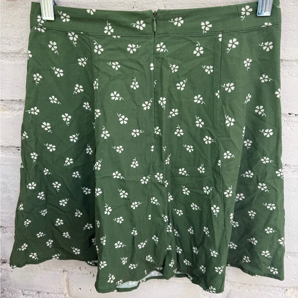 Marine Layer Bonnie Mini Skirt in Green Modern Ditsy size 2 - Image 6