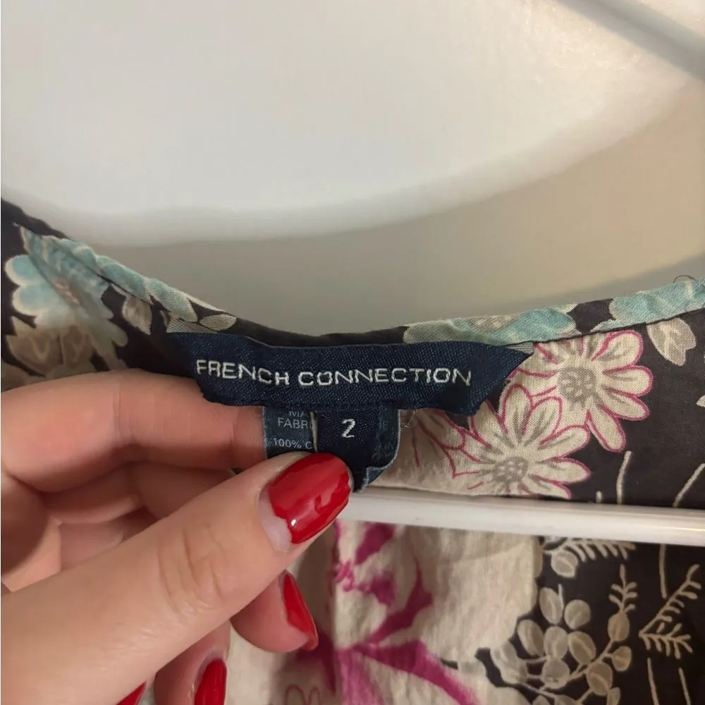 French Connection Floral wrap midi Dress with Ruffle Sleeves size 2 EUC - Image 2