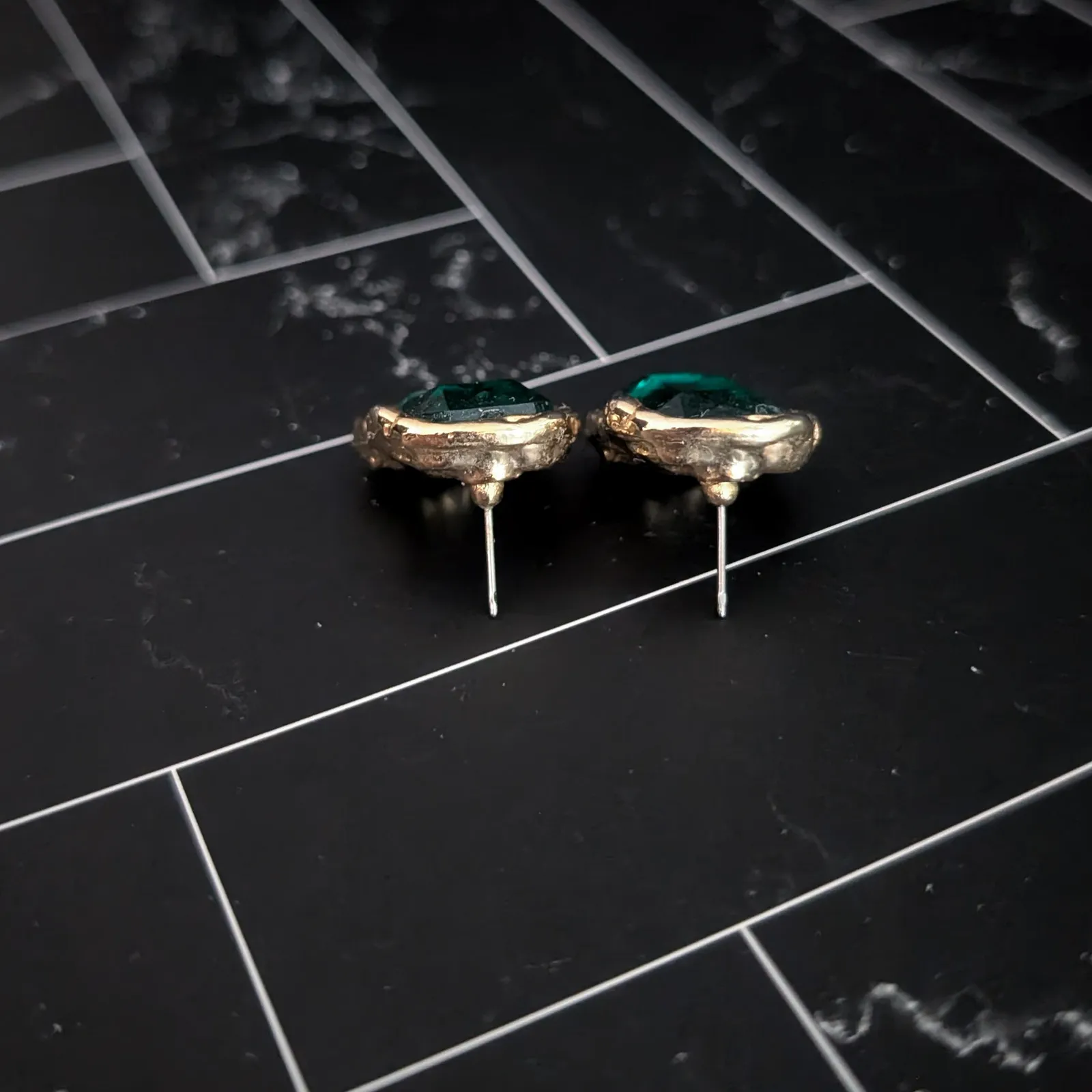 Vintage Stud Earrings Elegant Green Gem with Ornate Gold Tone Halo - Image 6