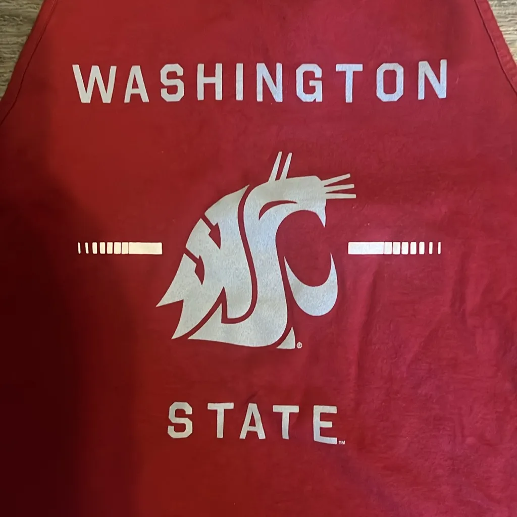 Under Armour Washington State Cougs Sleeveless Tank Top Relaxed Fit w/mesh Back - Image 2