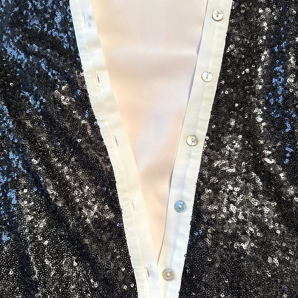 Black Sequin Button Front Tank Top by Charlotte Russe Size M - Image 13