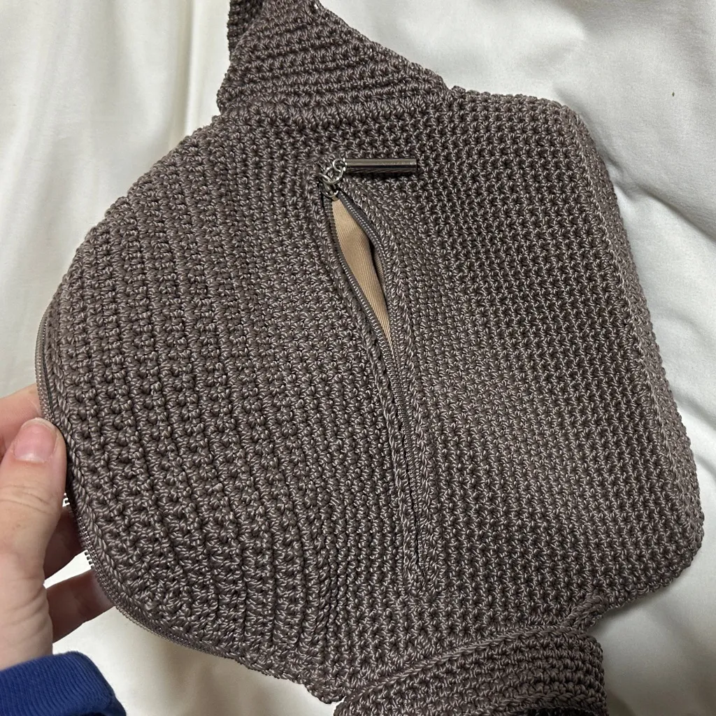 The ask Knit Shoulder Fanny Pack style - Image 8