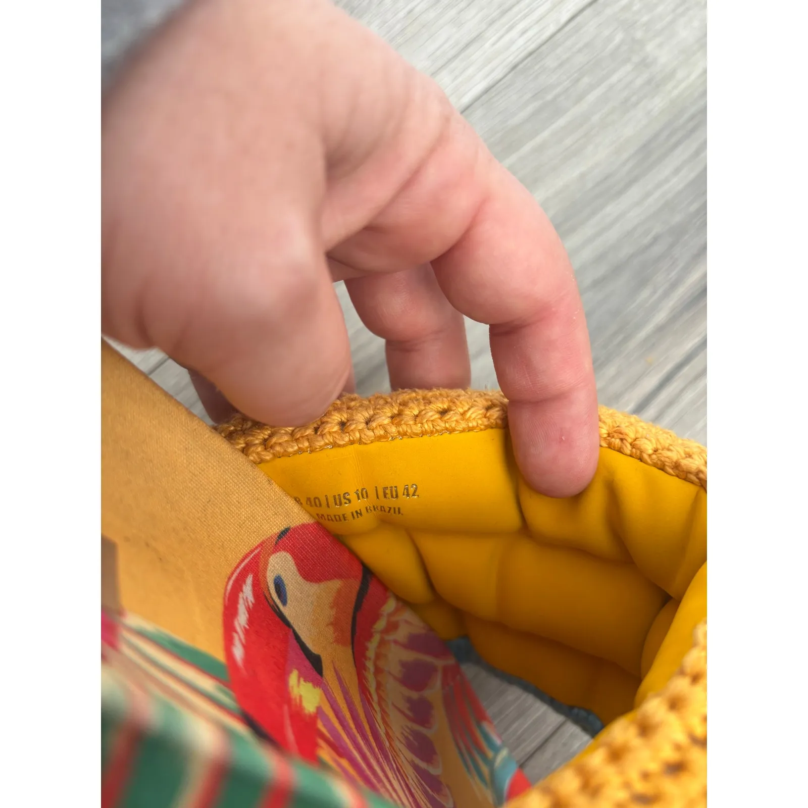 Farm Rio crochet parrot side slipper sandals size 10 - Image 6