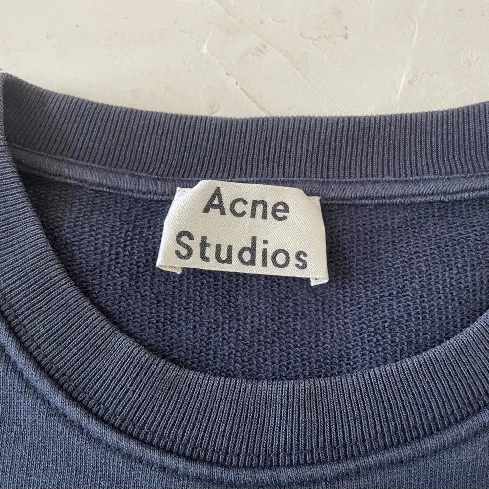 Acne Studios Banana Emoji Embroidered Black Yellow Crewneck Sweatshirt Size S - Image 4
