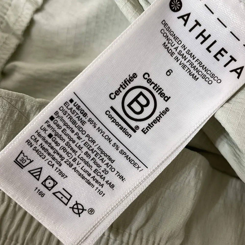 Athleta Trekkie High Rise Parachute Pant in Celadon Tint Green size 6 - Image 10