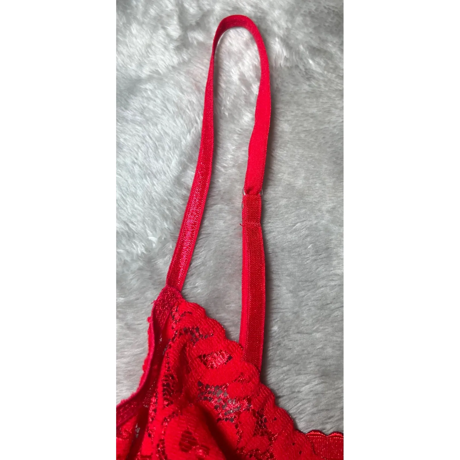 Escante Lingerie Top Womens‎ Large Red Lace Garter Straps Suspender Adjustable - Image 3