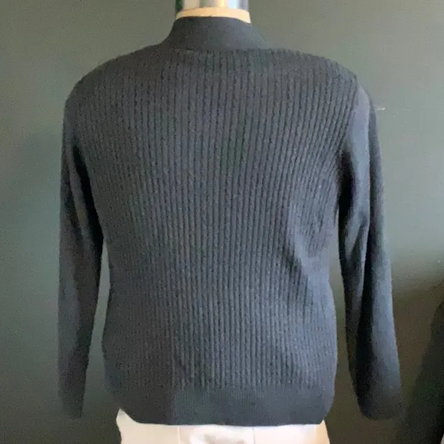 Sweater - Image 2
