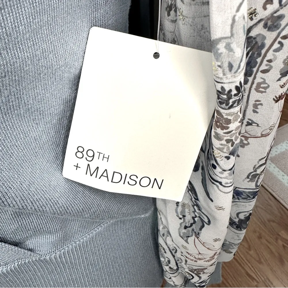 89th + Madison Ashleigh Faux Wrap Sweater Paisley Chiffon Sleeve Size Small NWT Gray - Image 8