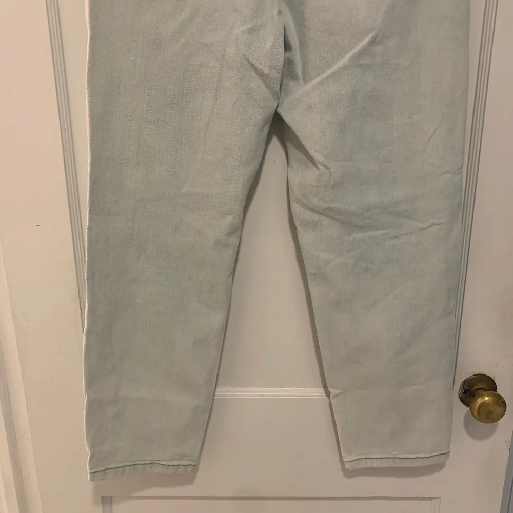 Wild fable | highest rise mom jean size 10 - Image 3