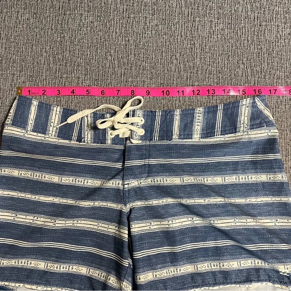 Billabong Swim Shorts - Image 12