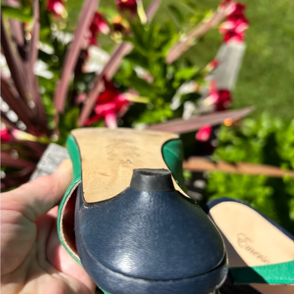 Emerson Fry New York leather kitten heel kelly green & navy slingback shoes Size 7 - Image 9