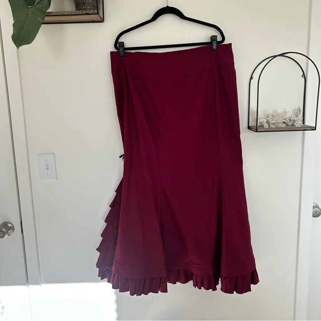NWT Belle Poque Burgundy Maxi Skirt Steampunk Victorian Ruffle Mermaid Size XXXL Red - Image 2