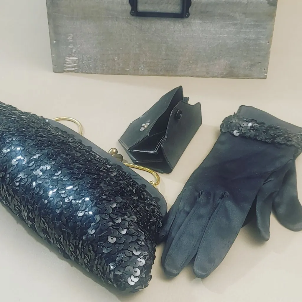Small Black Sequin Evening Clutch Bag Kisslock Satin Spandex Gloves Set Vintage - Image 15
