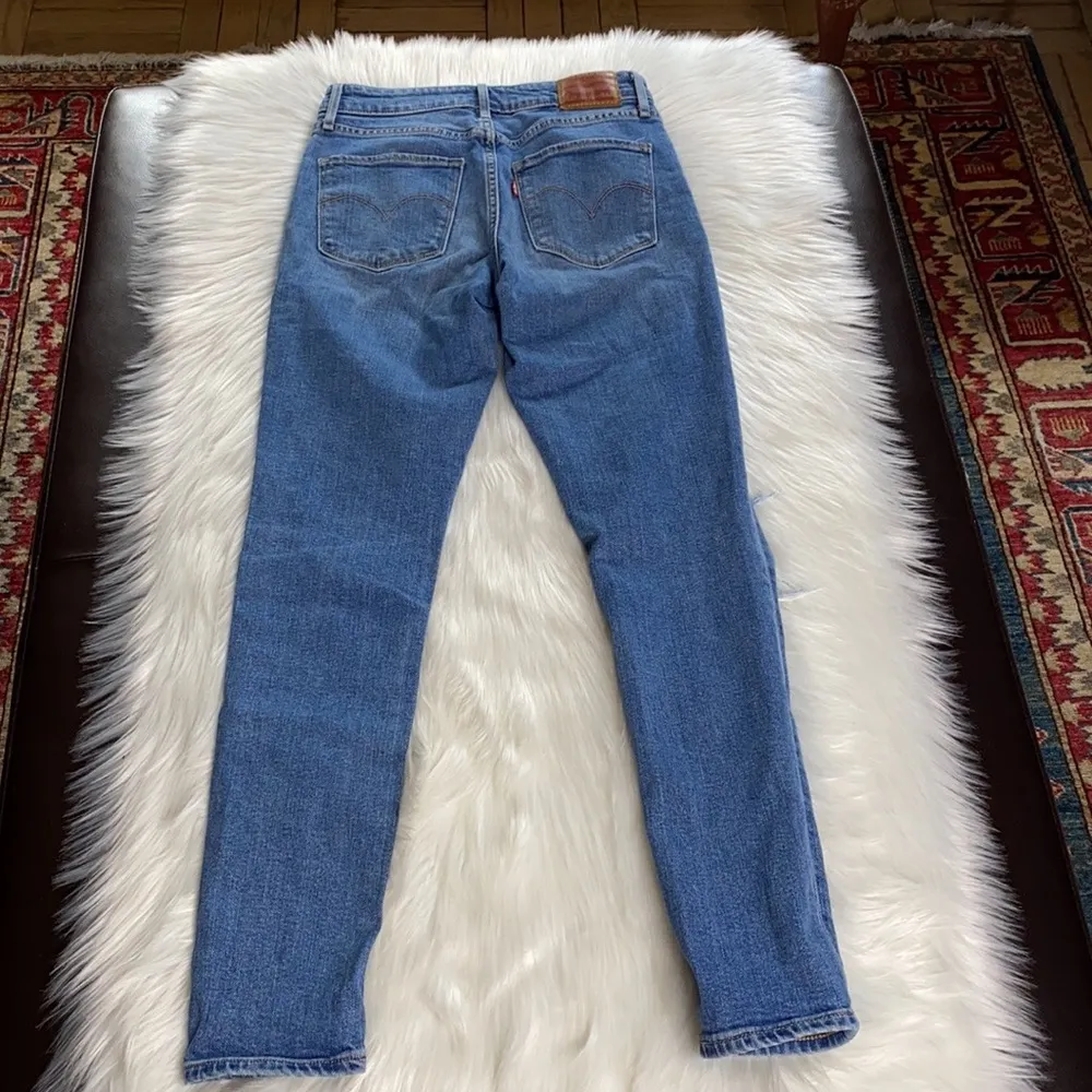 721 Ripped Knee High Rise Skinny Jeans - Image 8