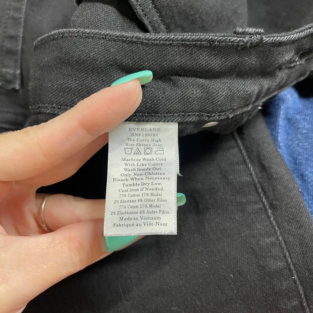 Everlane The Curvy High Rise Crop Skinny Jeans Black Dark Denim Stretch Size 27 - Image 15