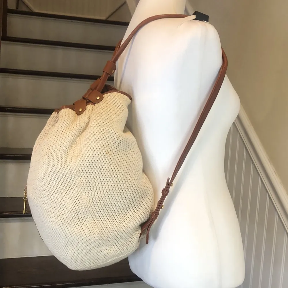 VTG SHARIF AMERICANA Knit Leather Accent Drawstring Bucket Backpack Sling Bag - Image 3