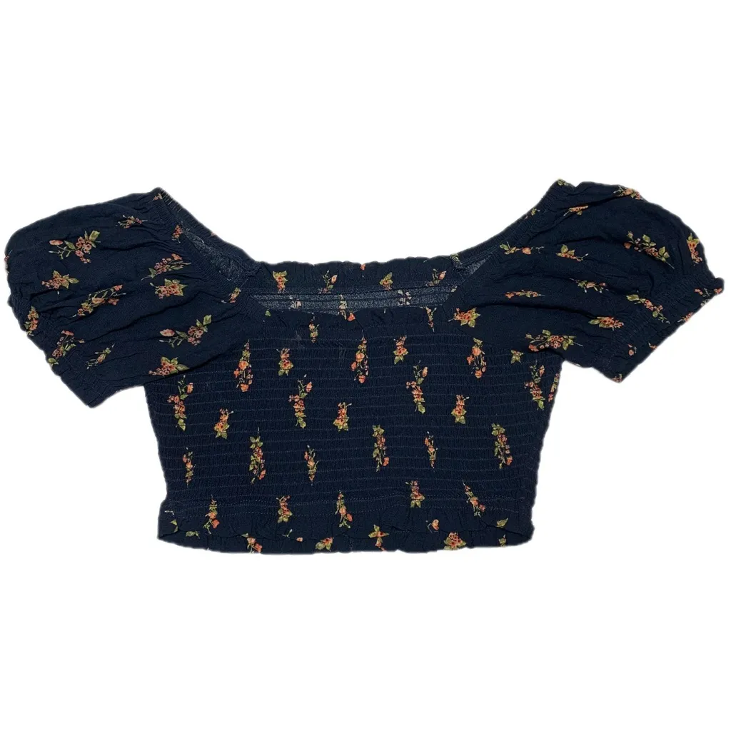 Xhilaration Blue Cropped Floral Smocked Balloon Sleeve Top - Image 6