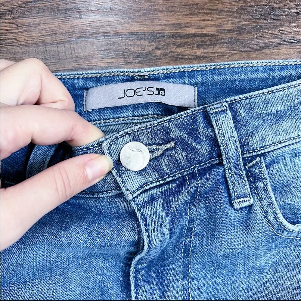 JOE’S • High Rise Straight Crop Jean ankle medium wash Esmaria blue - Image 4