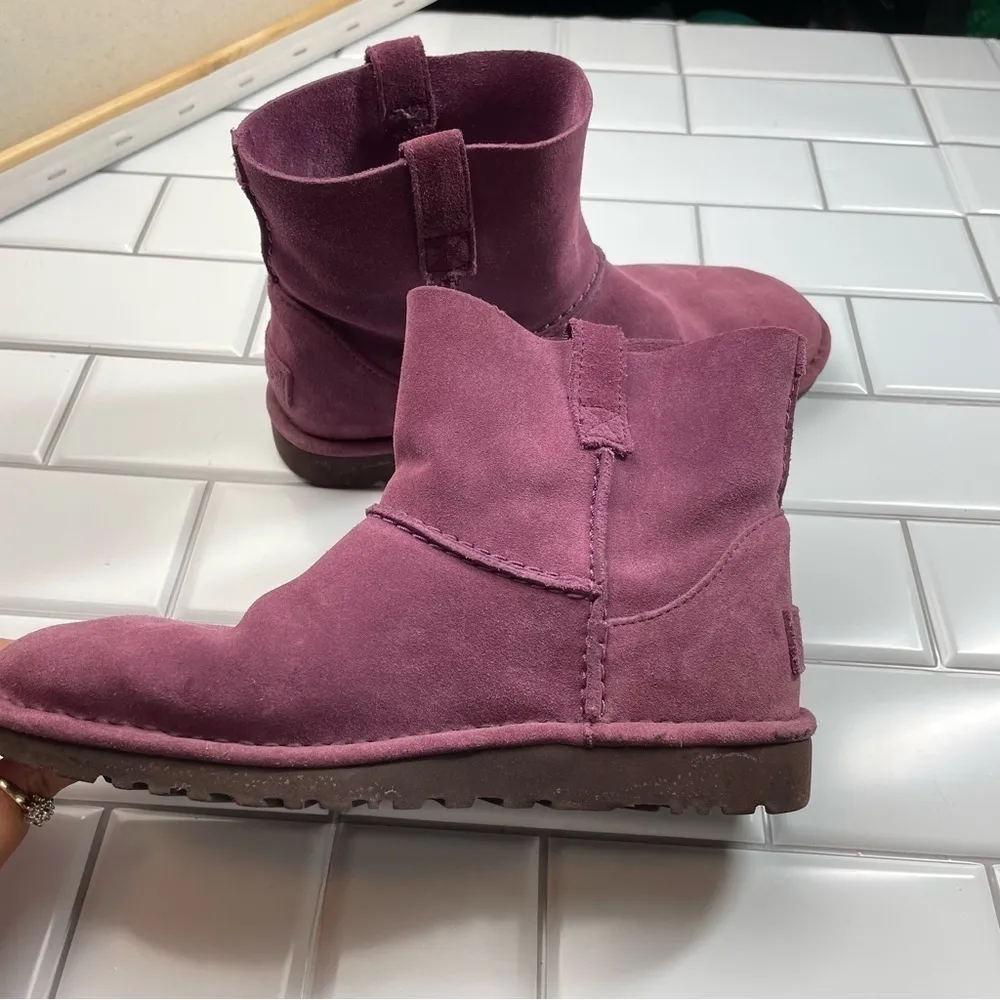 UGG Unlined Classic Mini PURPLE Treadlite BOOTS‎ - Image 7