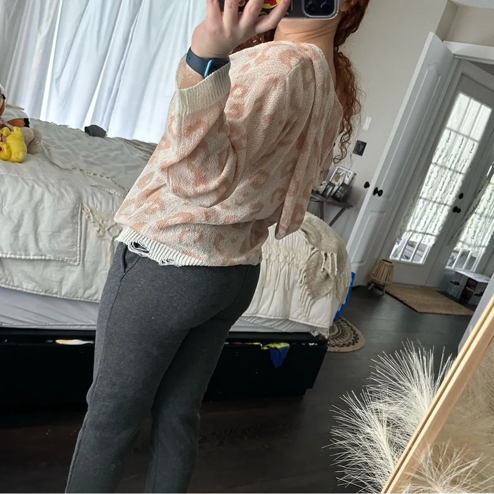 POL Distressed Leopard Show your Spots Zip Up Size Small - Image 2