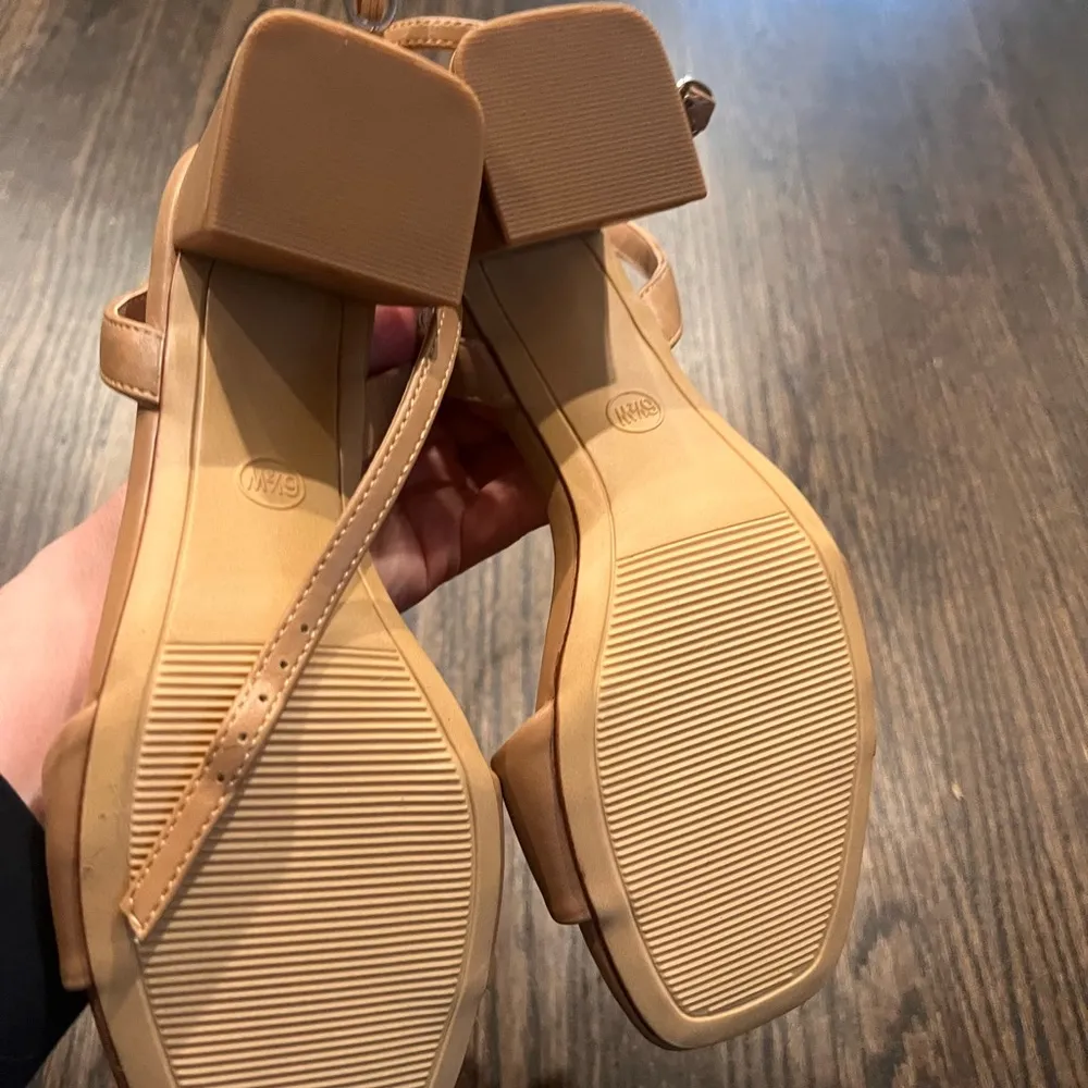 A New Day  Tan Block Heel Heels - Image 3