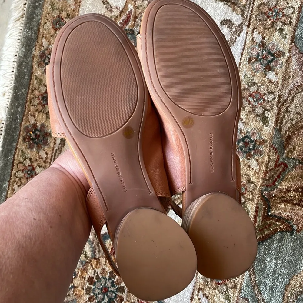 Lucky Brand Leather Sandals - Image 7