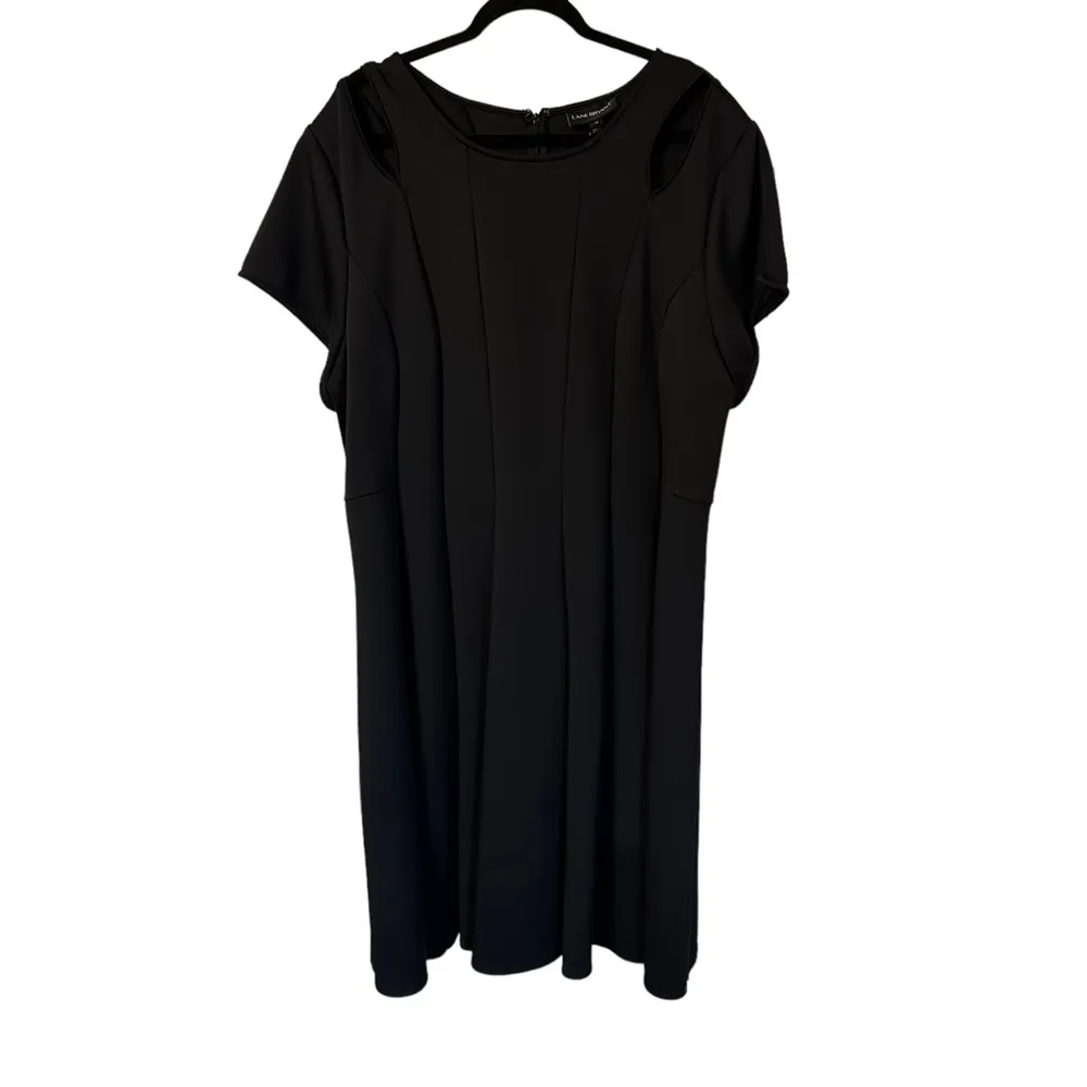 Lane Bryant Black A-Line Full Skirt Short Sleeve Dress Sz 28 - Image 3