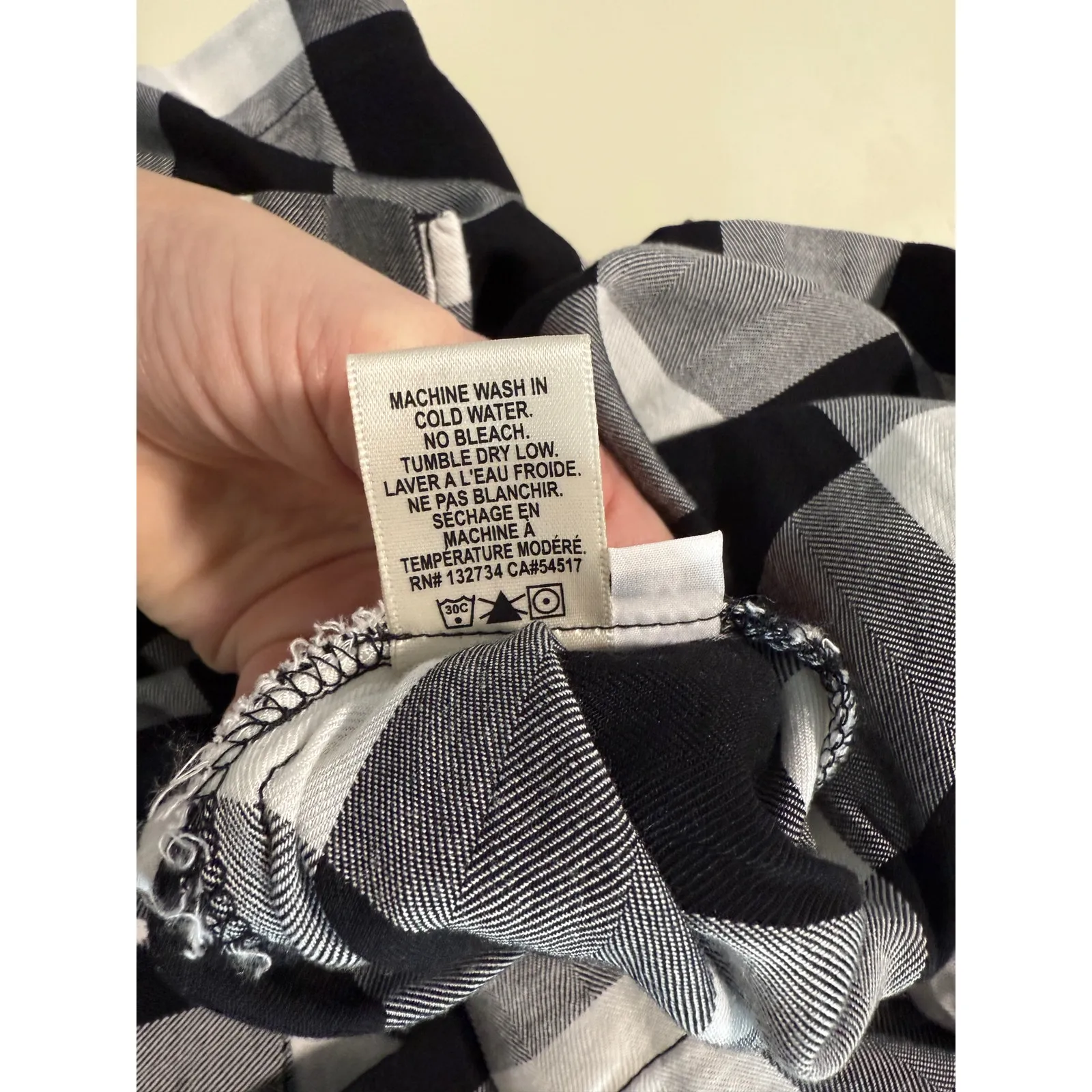 Anthropologie Cloth & Stone Black White Checkered Plaid Off-the-Shoulder Top M - Image 5