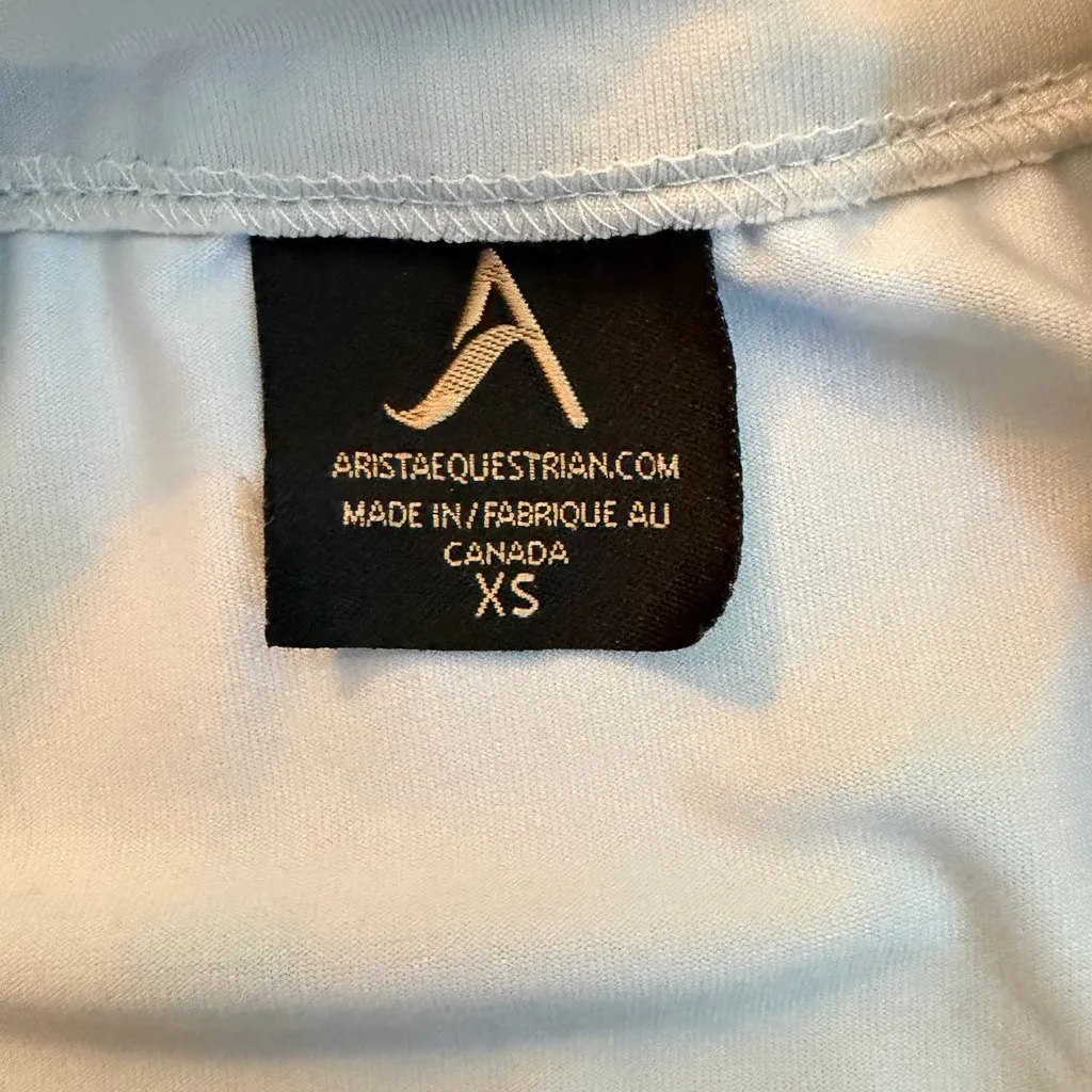 Arista Equestrian Quarter Zip Sun Shirt – Argyle Print
Size XS Gray - Image 5