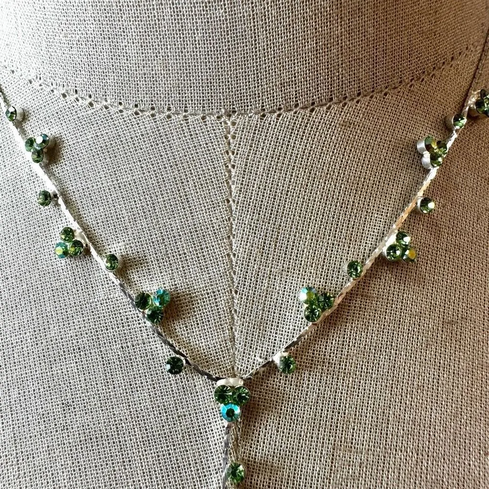 Silver tone green rhinestone Y necklace - Image 3