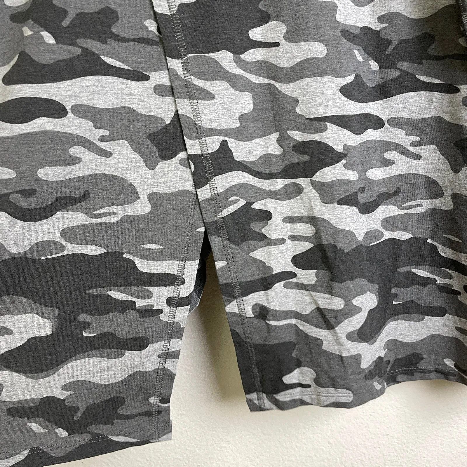 Coolibar Camo Lumaleo Sun Wrap Womens XL Gray Cardigan Open Outdoors Beach NWT - Image 6