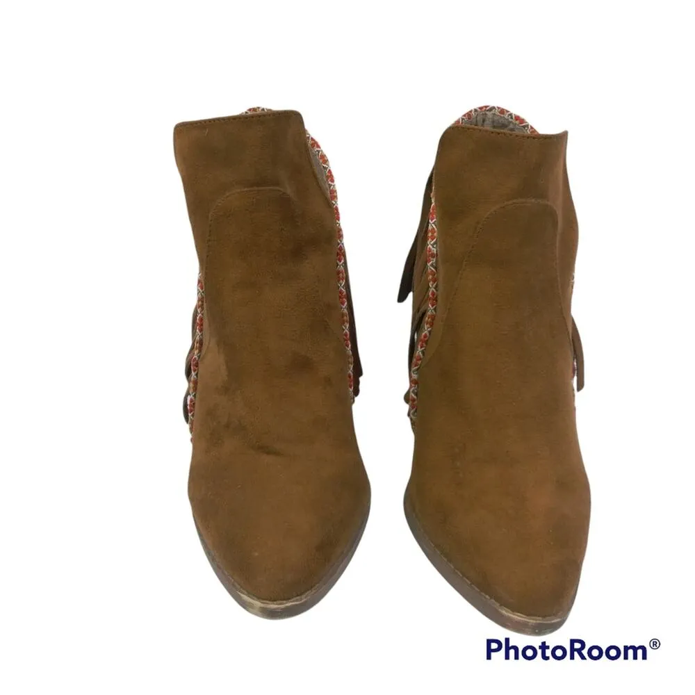 Mia Women's 'Nita' Faux Suede Fringe Boho Festival Boots Size 9 - Image 4