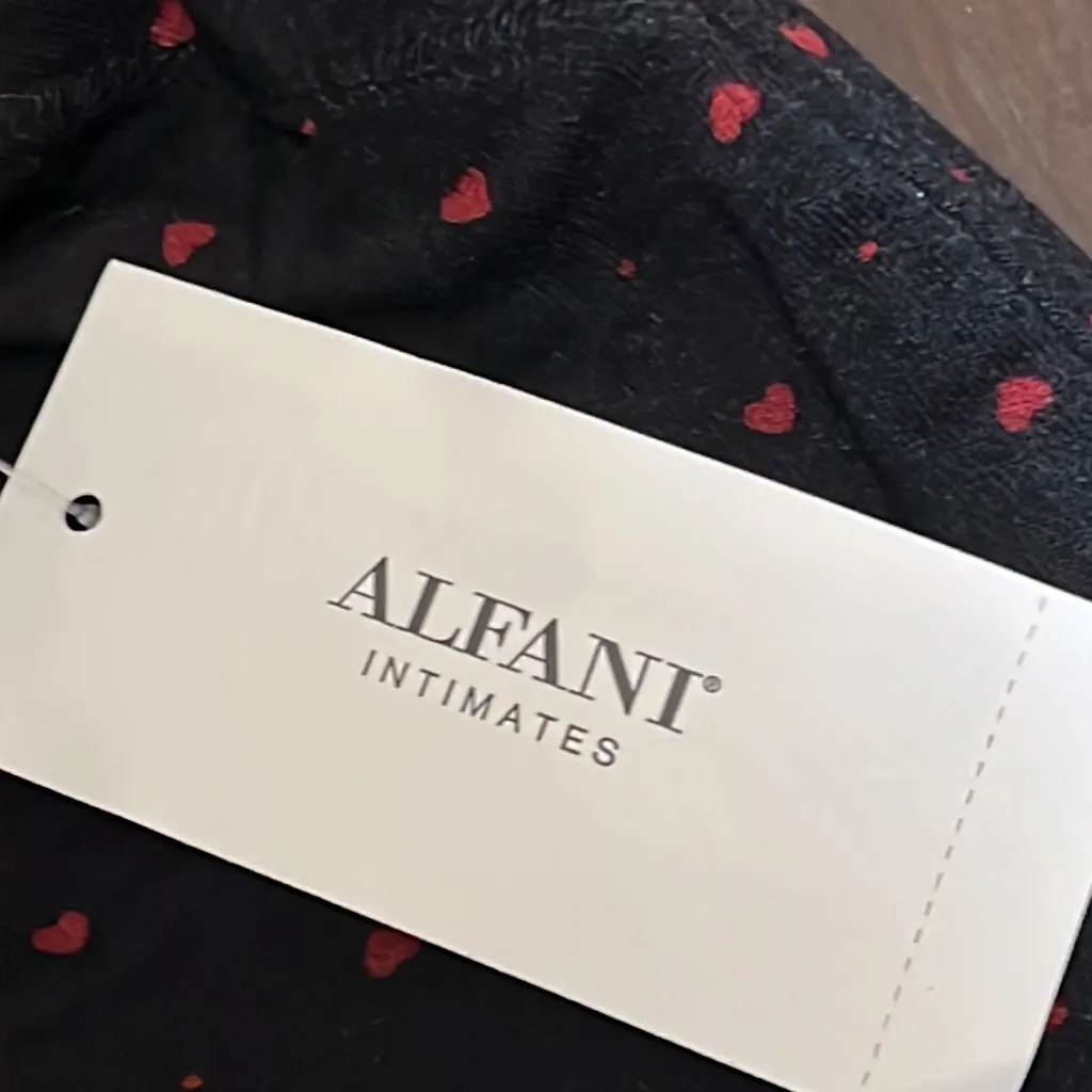 Plus Size Alfani Ditzy Hearts Lounge/ Sleep Pants. - Image 5