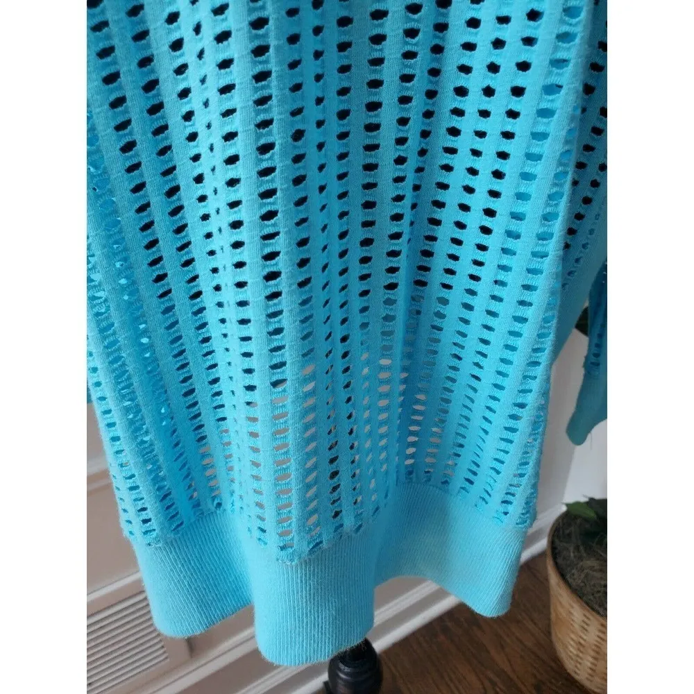 Active Aqua Scoop Neck Long Sleeve Stylish Top - Image 4