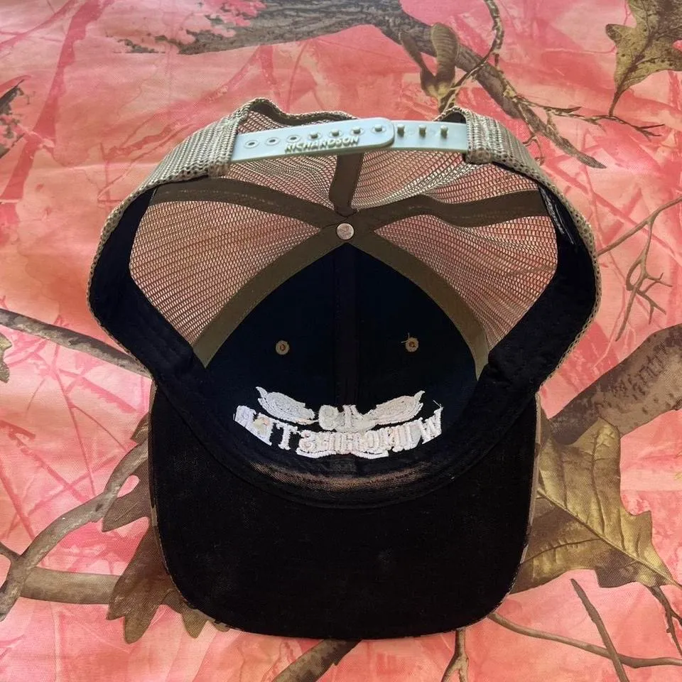 camouflage 49 winchester band embroidered baseball trucker cap Green - Image 4