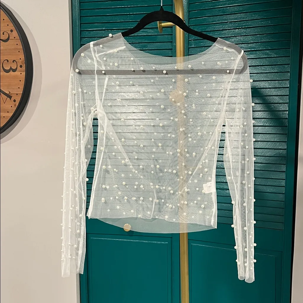 NWOT Sheer pearl - Image 2