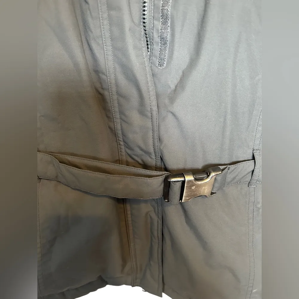 The North Face  dark vintage grey snow jacket  size medium - Image 3
