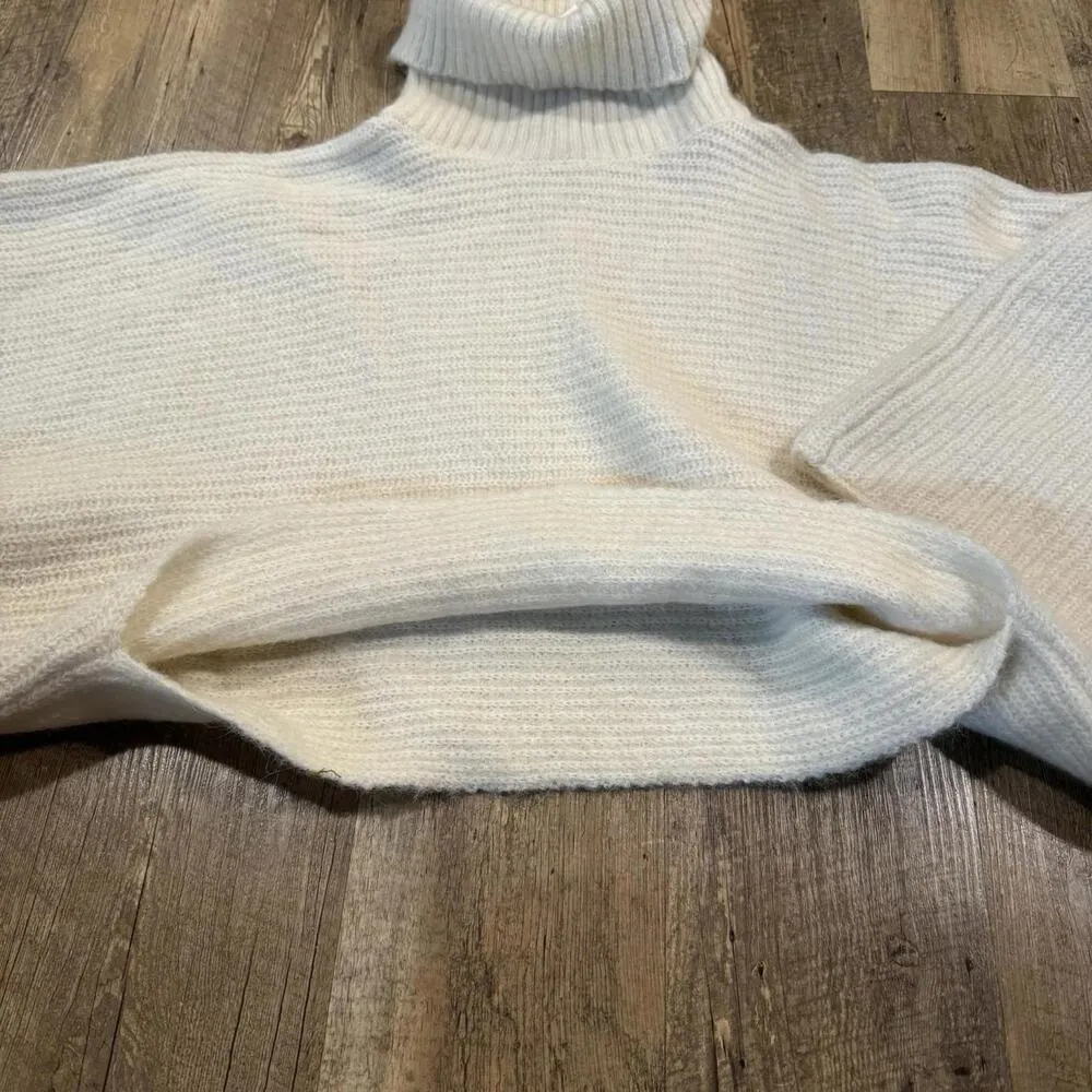 NWT ZARA Cream Knit Shawl Sweater Wool Blend Medium - Image 2