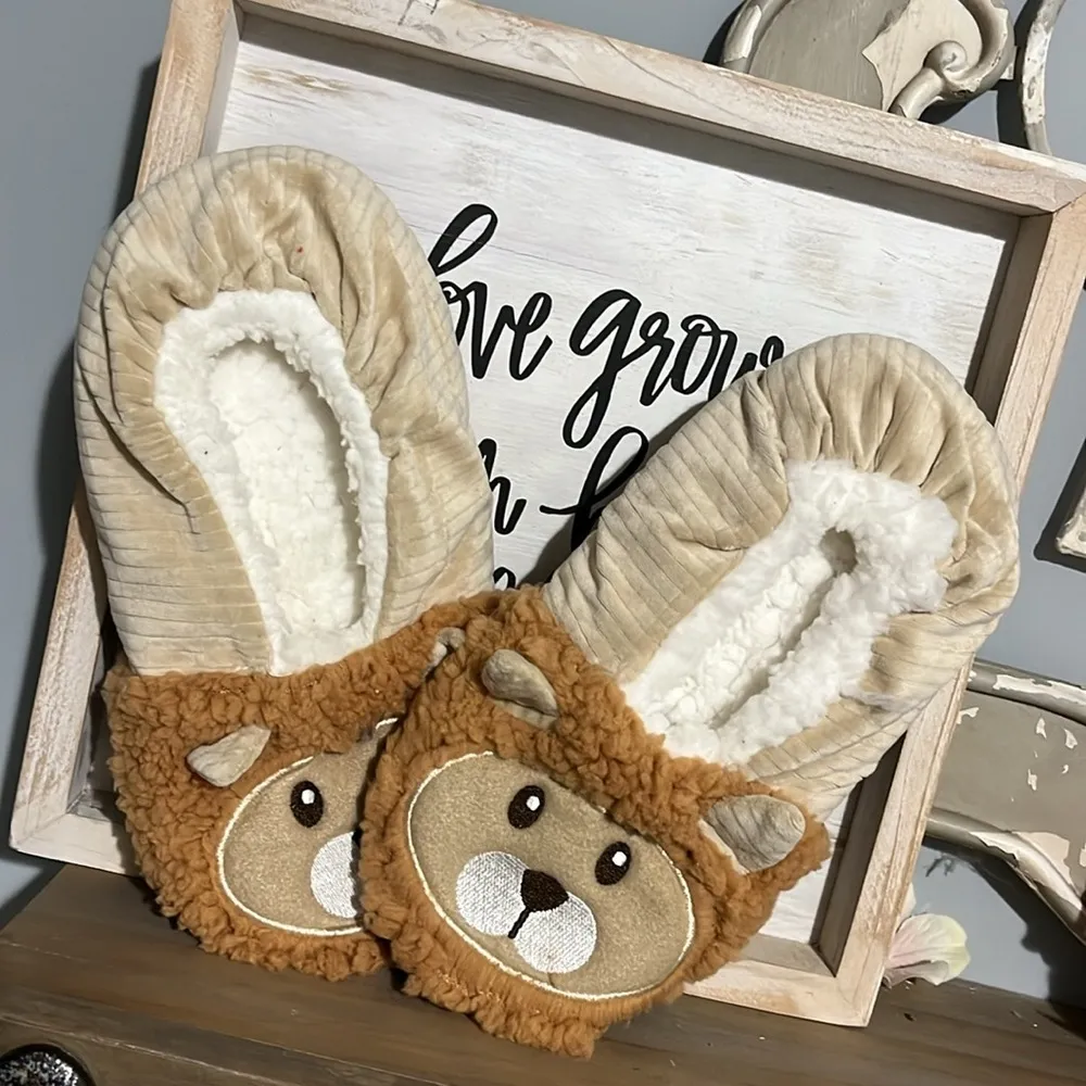 Lion Slippers Fuzzy Babba Slip on House Shoes Womens One Size Loungewear New Tan - Image 2