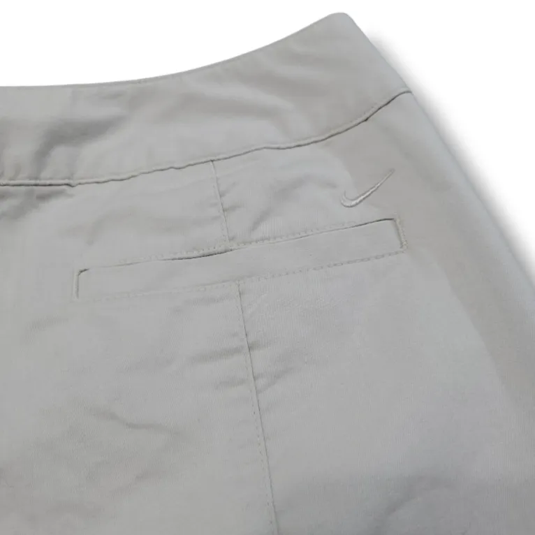 Nike Shorts Size 4 W28" x L9.5" Nike Golf Shorts Bermuda Shorts Golfing Shorts  - Image 4