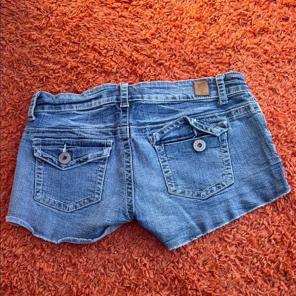 28 Guess Blue Distressed Jean Shorts - Image 3