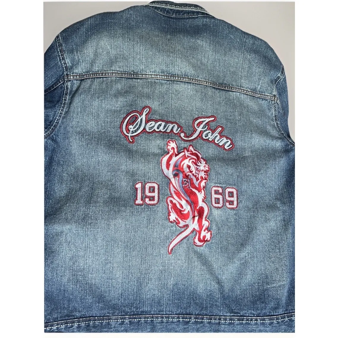SEAN JOHN Chinese‎ Dragon Denim Jean Jacket Button Up Blue XXL Missing Button - Image 6