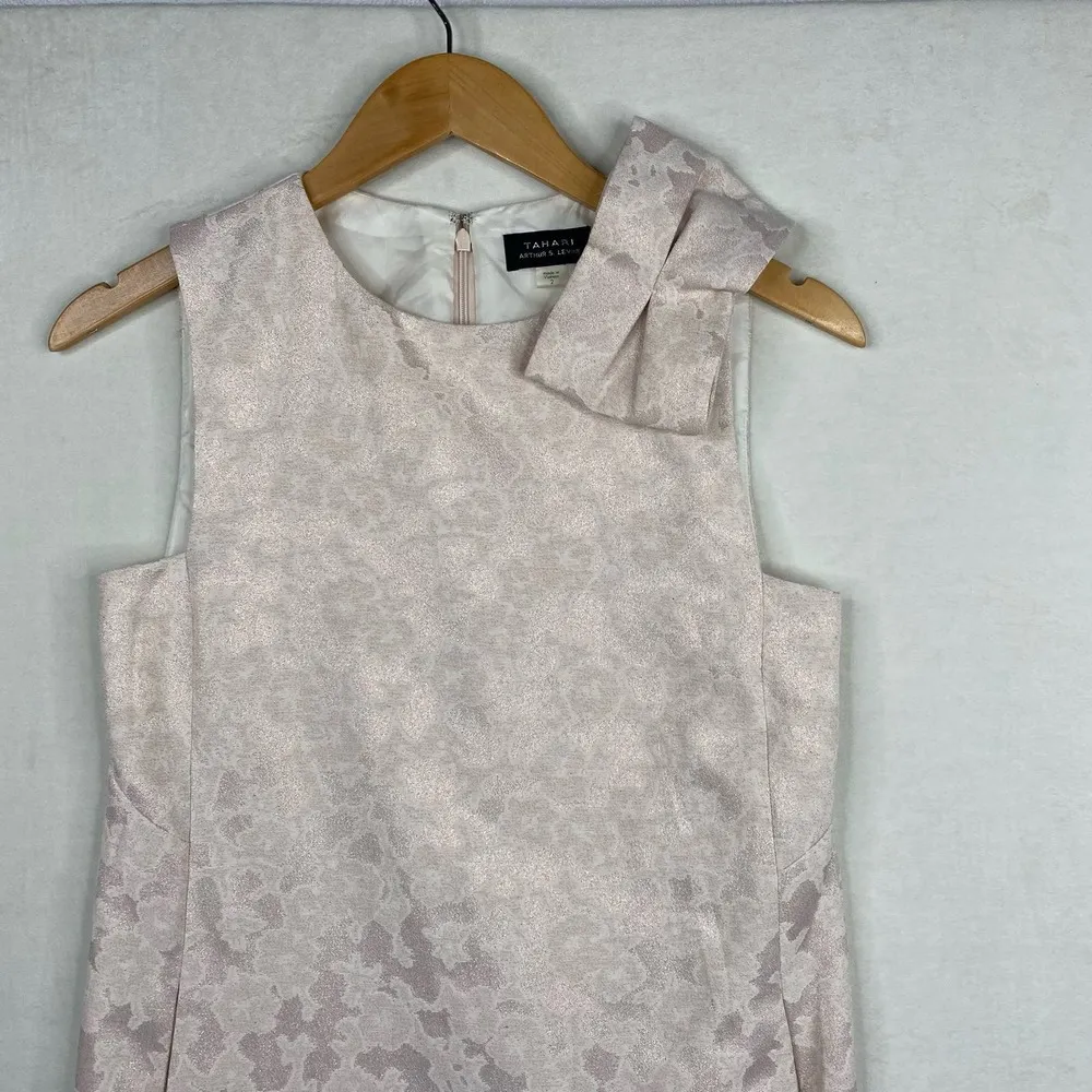 NWT Tahari Arthur S. Levine Blush Pink Jacquard Floral Print Bow Dress Size 2 - Image 4