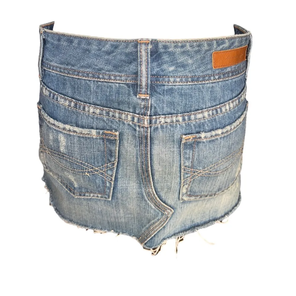 Abercrombie & Fitch🦎Classic Denim Mini Skirt🌵 - Image 3