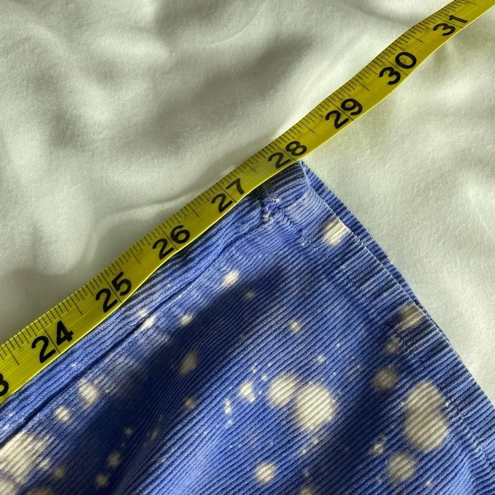 Vineyard Vines Custom Bleach Dye Blue Corduroy Mid Rise Skinny Jeans Size 4 - Image 2