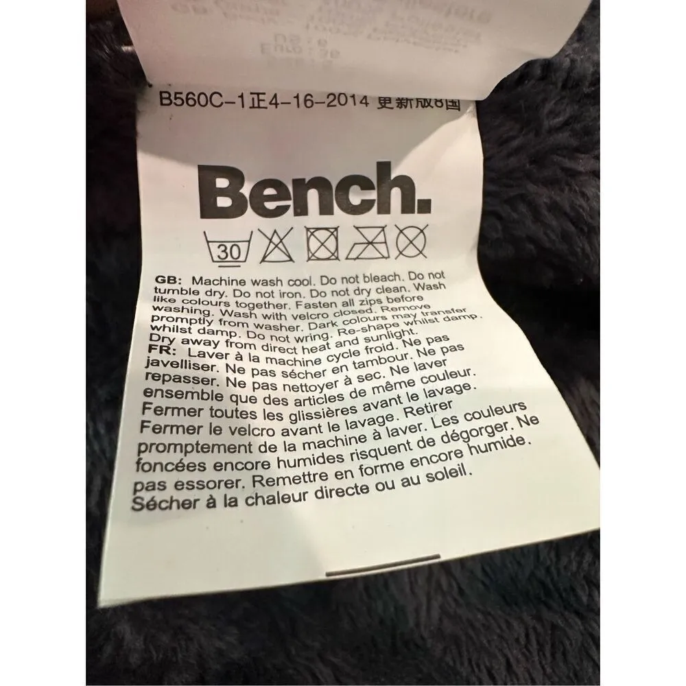 Bench Kresiel 2-in-1 Jacket in Dark Olive Green Size S - Image 12